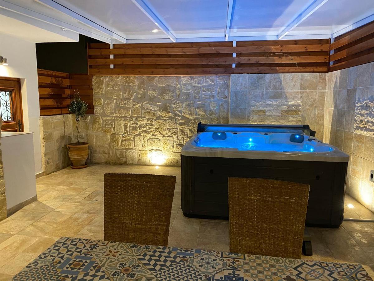 Villa Caerus Paphos Esterno foto