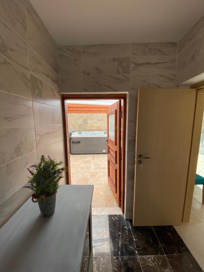 Villa Caerus Paphos Esterno foto